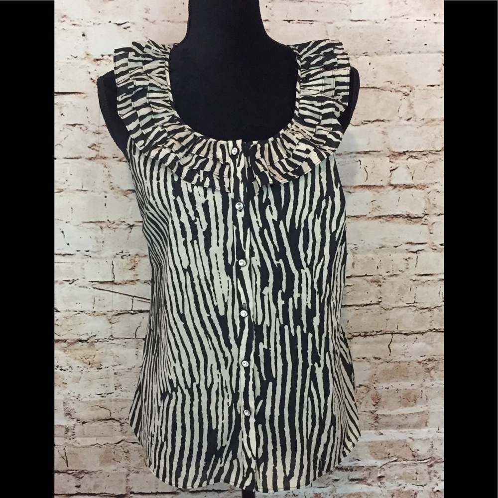 Emma G Blouse Sleeveless Animal 🦓Print  💎Buttons